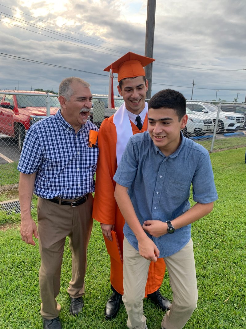 Robert Baca, Jr. - Photo 5