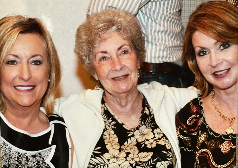 Norma Peveto Toohey - Photo 11