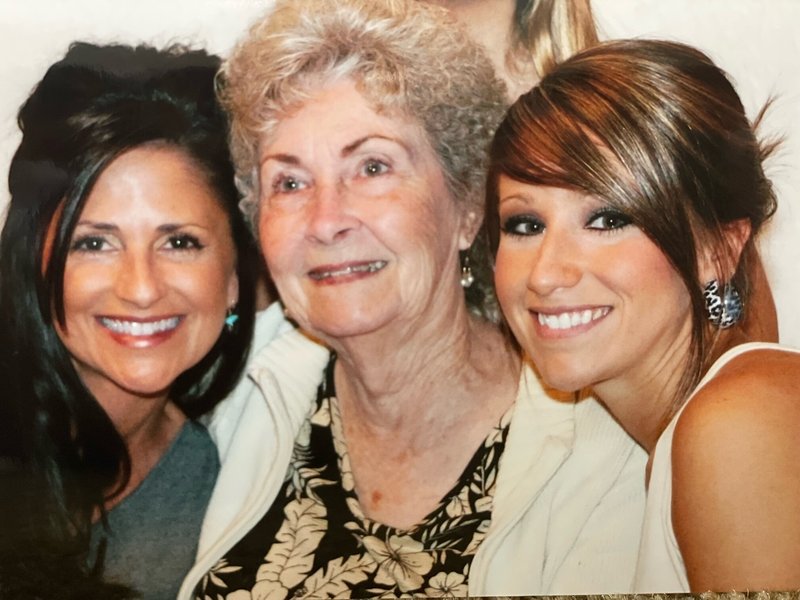 Norma Peveto Toohey - Photo 13