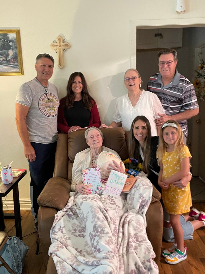 Norma Peveto Toohey - Photo 28