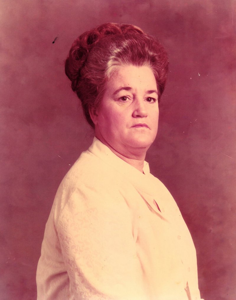 Ruth Lynell Sterling - Photo 20