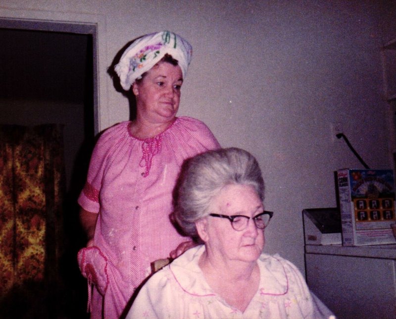 Ruth Lynell Sterling - Photo 81