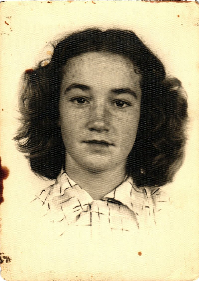 Ruth Lynell Sterling - Photo 95