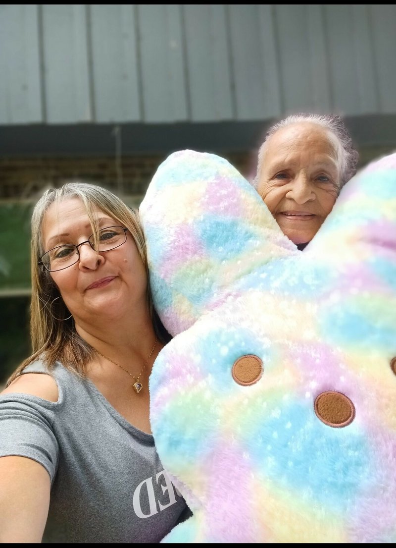 Maria "Ely" Elia Cortez - Photo 8