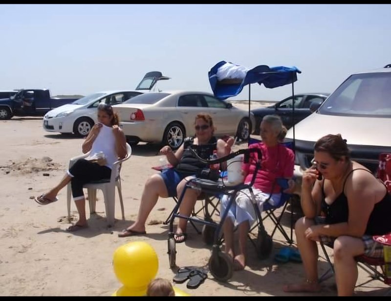 Maria "Ely" Elia Cortez - Photo 22