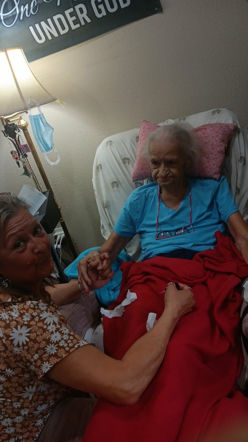 Maria "Ely" Elia Cortez - Photo 25