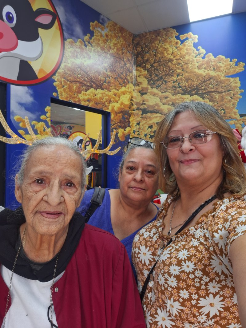 Maria "Ely" Elia Cortez - Photo 26