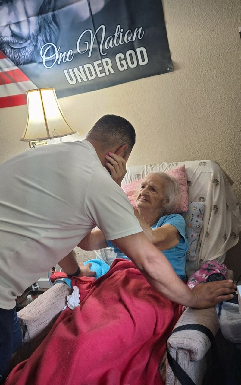 Maria "Ely" Elia Cortez - Photo 35