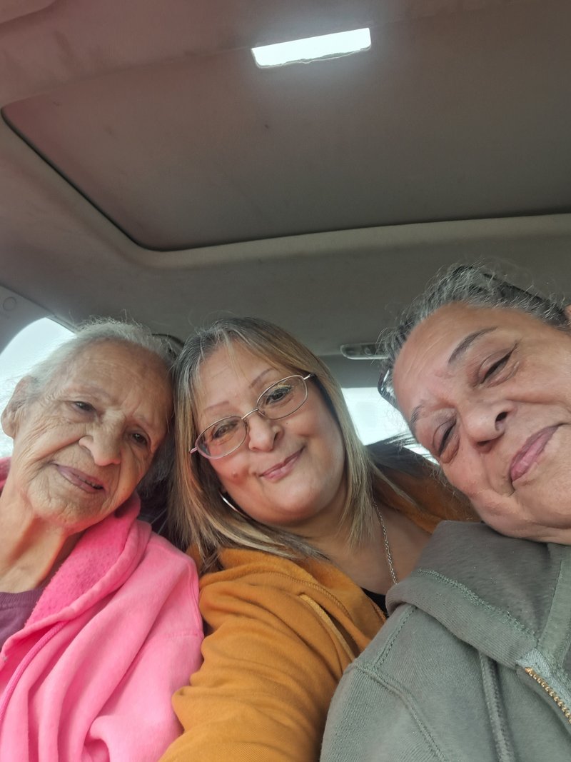 Maria "Ely" Elia Cortez - Photo 36