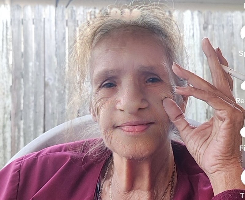 Maria "Ely" Elia Cortez - Photo 94