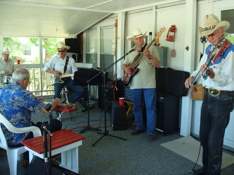 Charles Joseph Hartman - Photo 4