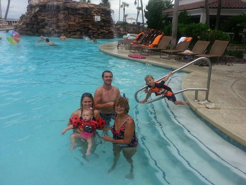 Zilda Sue Darby-Bland - Photo 33