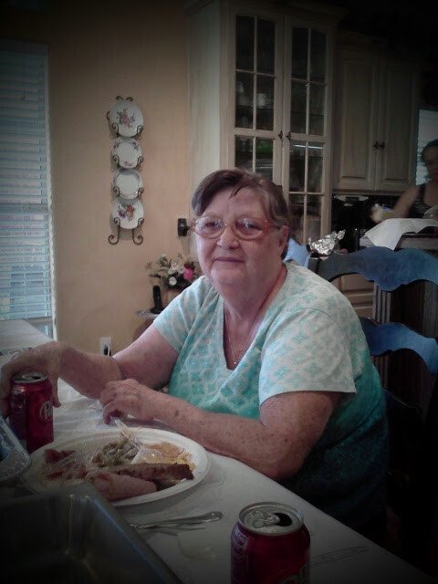 Denise Yvonne Broussard - Photo 5