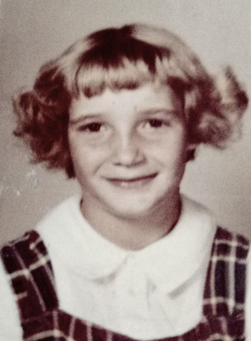 Denise Yvonne Broussard - Photo 15