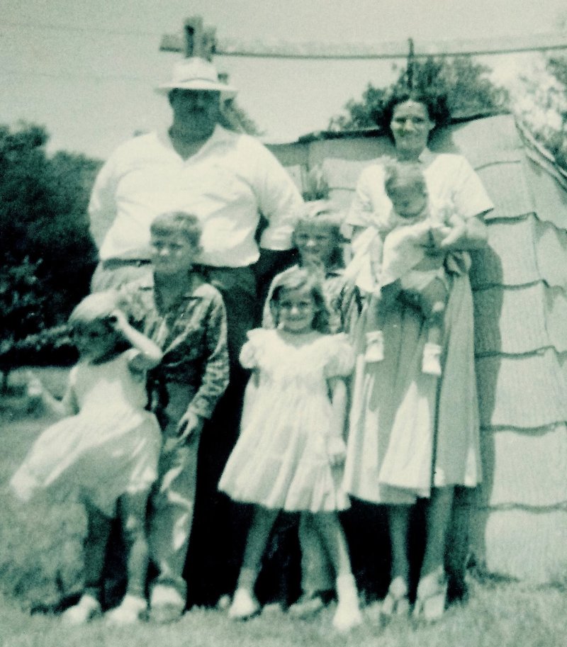 Denise Yvonne Broussard - Photo 16