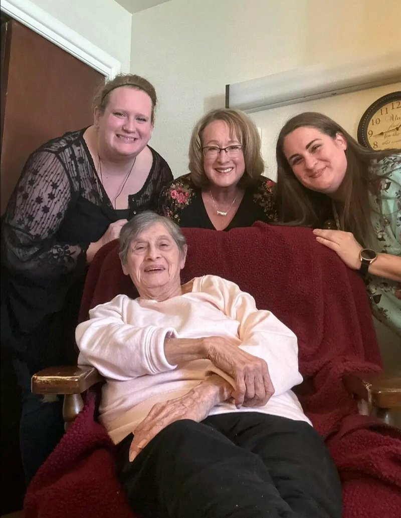 Bertha Garcia Werkheiser - Photo 55