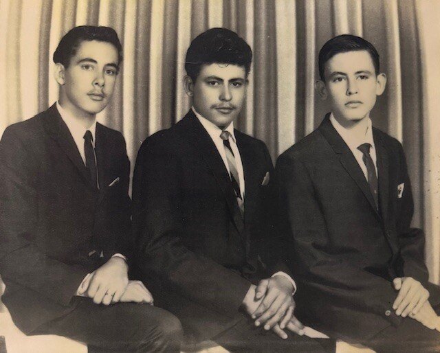 Oziel Gonzalez "Ozzy" "Chel" Ibarra - Photo 4