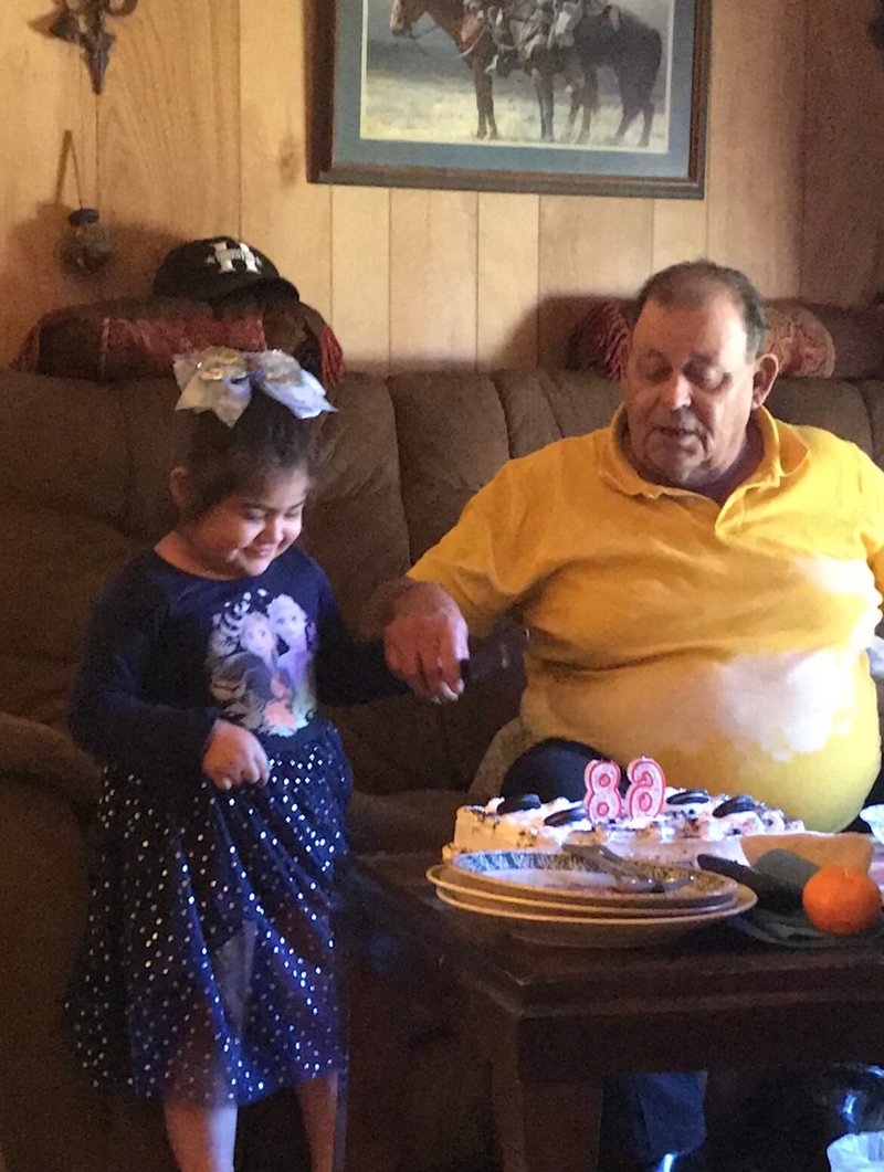 Oziel Gonzalez "Ozzy" "Chel" Ibarra - Photo 21