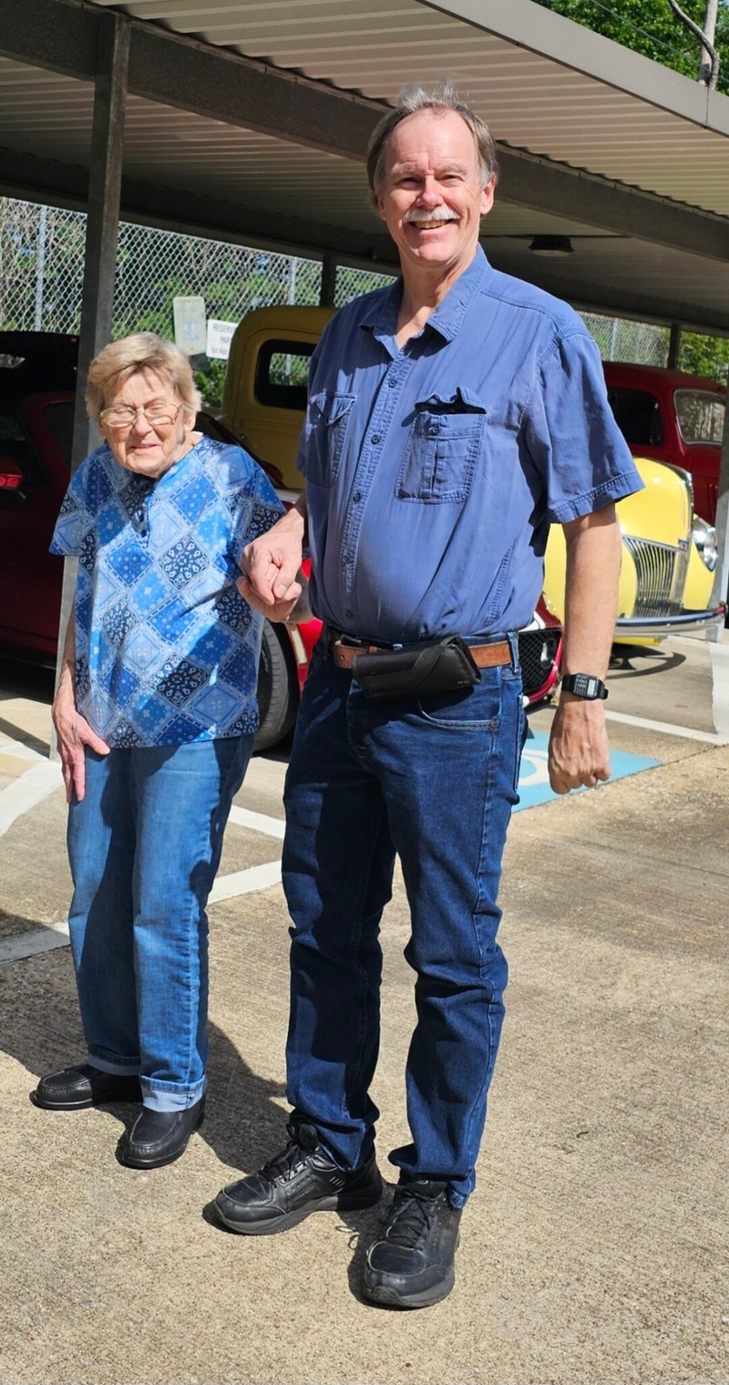 Carolyn Yvonne Ingram - Photo 14