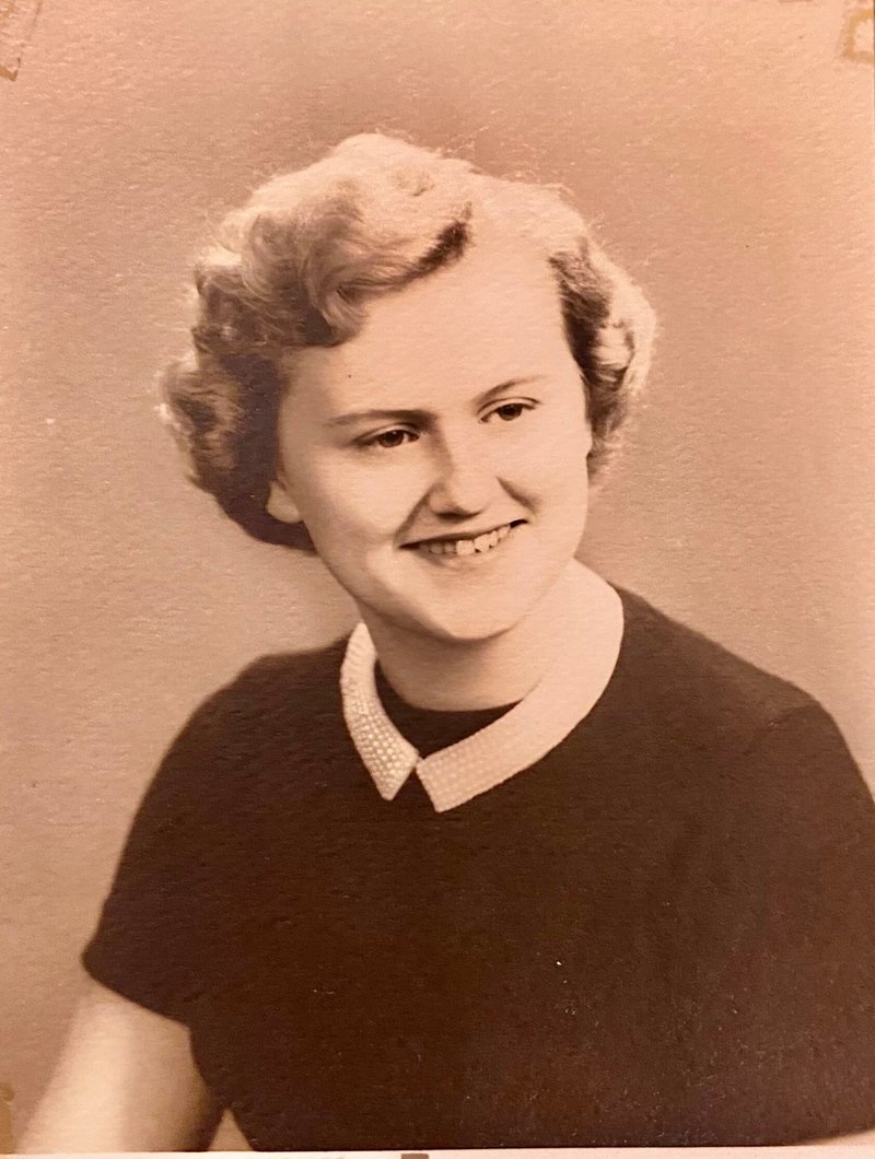 Carolyn Yvonne Ingram - Photo 96