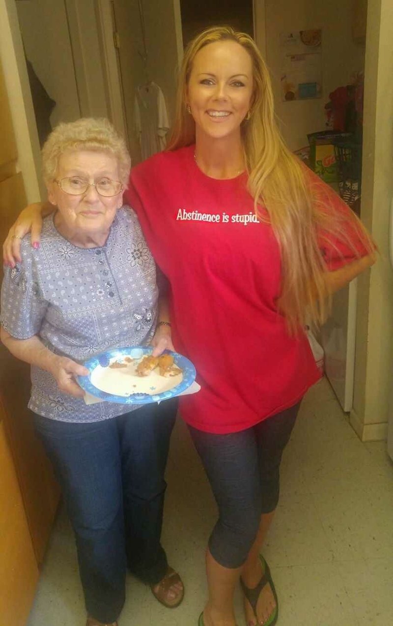 Carolyn Yvonne Ingram - Photo 97