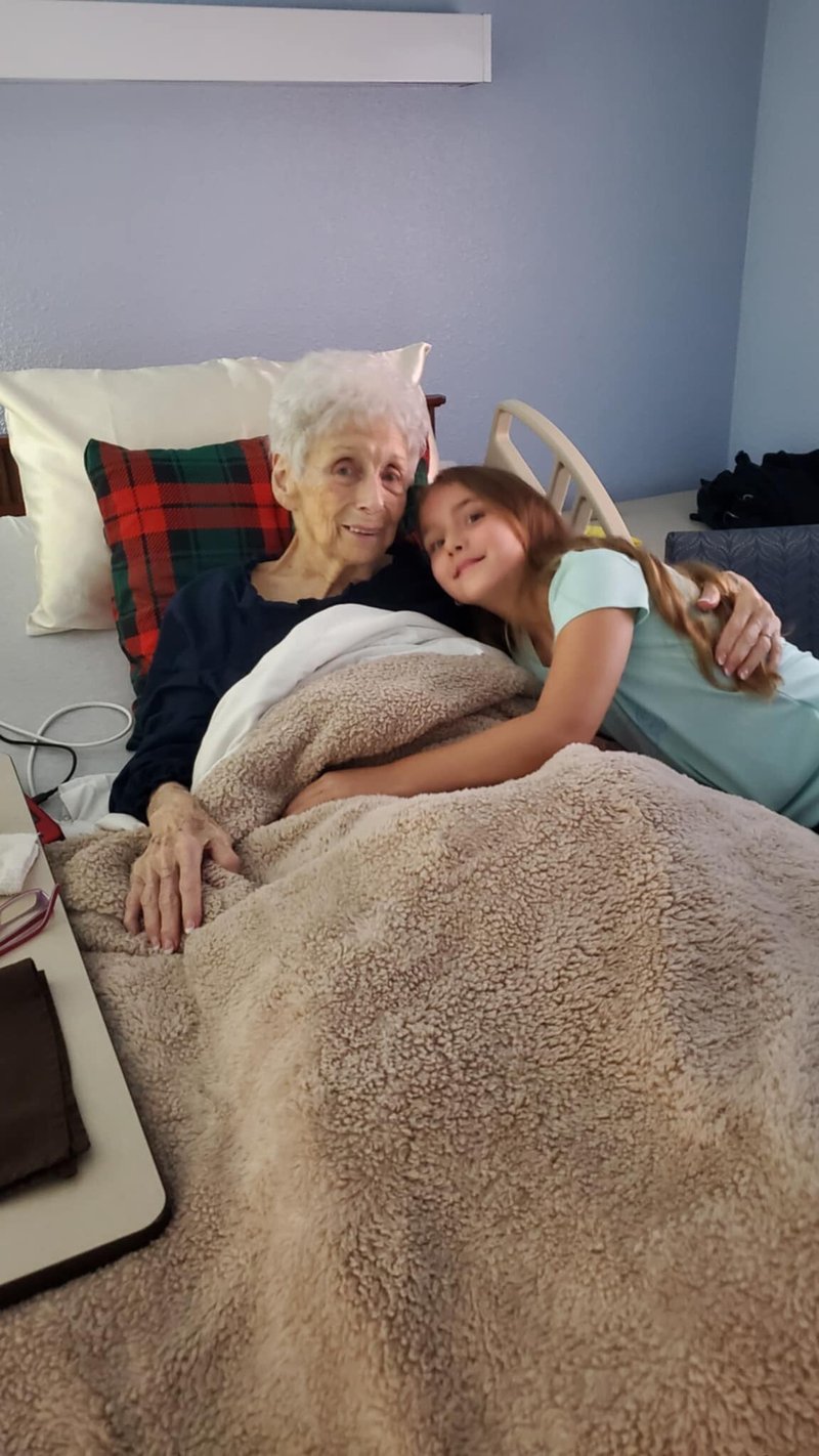 Linn Cardner - Photo 93