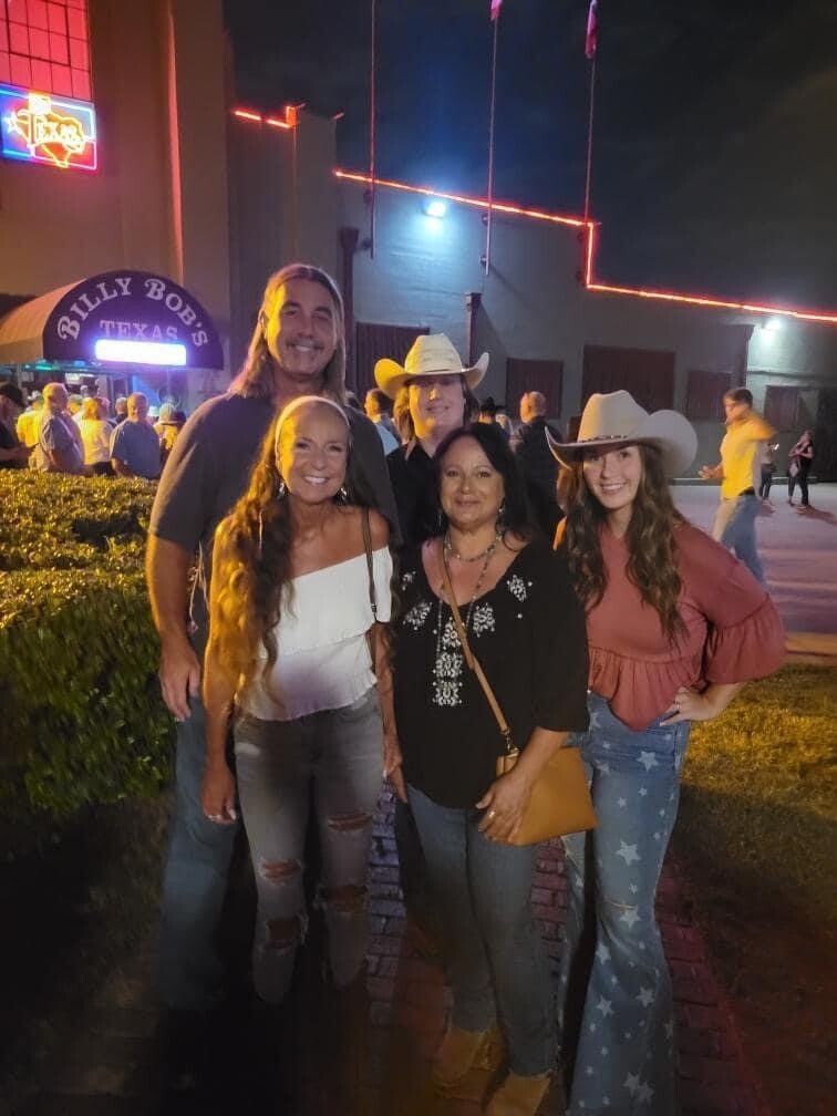 Linn Cardner - Photo 127