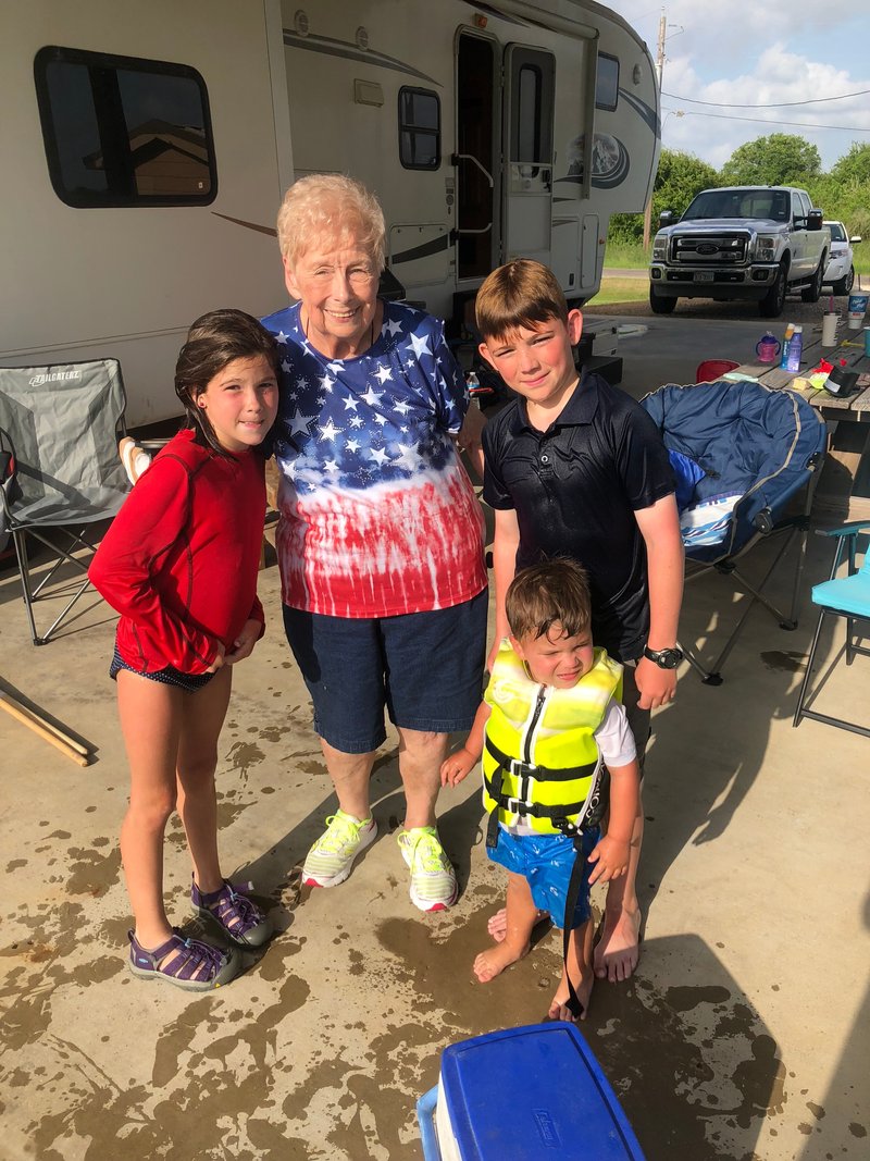 Linn Cardner - Photo 136