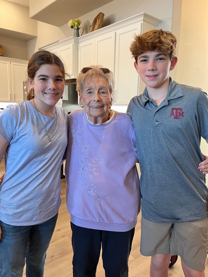 Linn Cardner - Photo 153