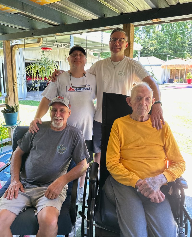 Robert "Bobby" Moore - Photo 6