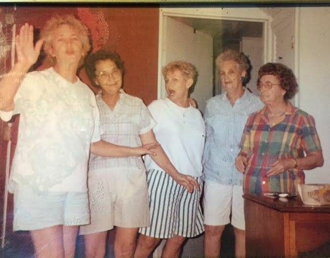 Robert "Bobby" Moore - Photo 61