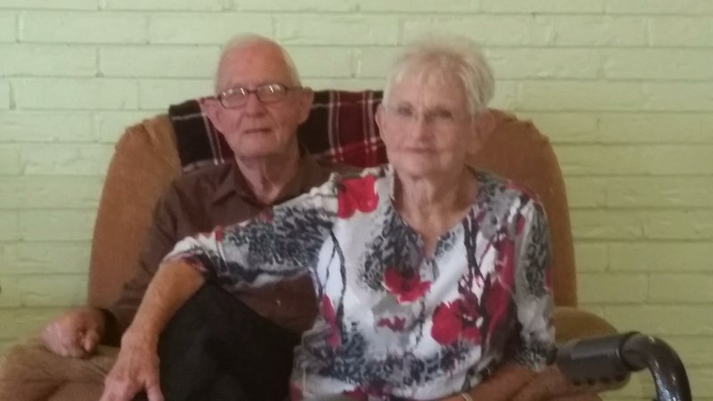 Robert "Bobby" Moore - Photo 85