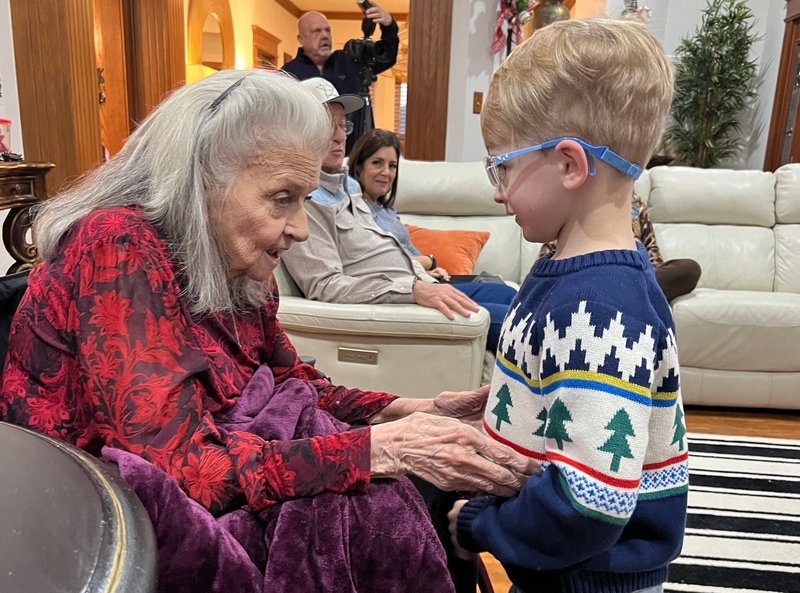 Stella Mae "Katie" Mulhollan - Photo 7