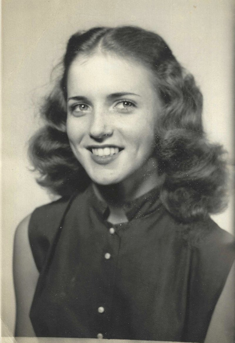 Stella Mae "Katie" Mulhollan - Photo 16