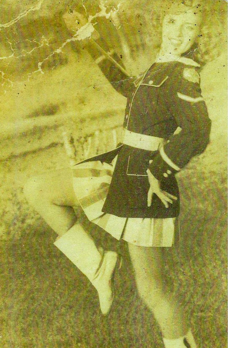 Stella Mae "Katie" Mulhollan - Photo 41