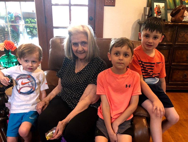 Stella Mae "Katie" Mulhollan - Photo 113