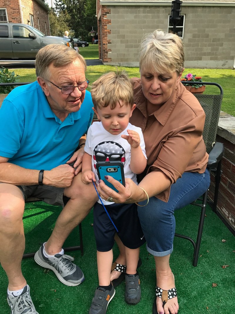 Dennis Leonard Cerkiewicz - Photo 4