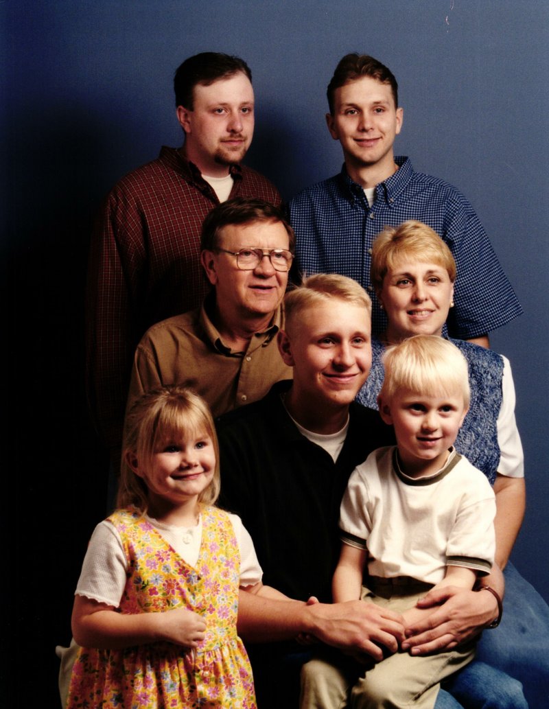 Dennis Leonard Cerkiewicz - Photo 50