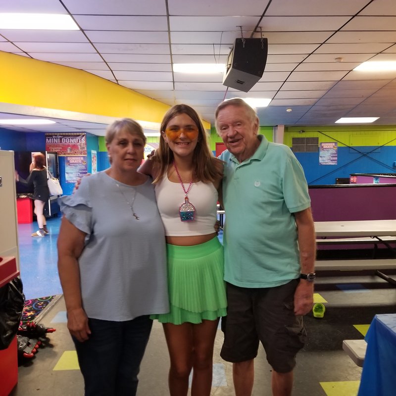 Dennis Leonard Cerkiewicz - Photo 73