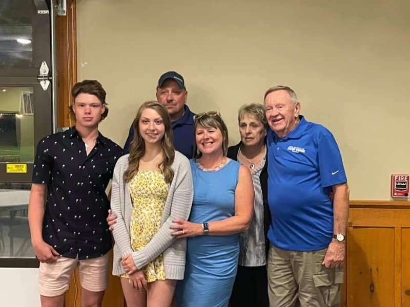 Dennis Leonard Cerkiewicz - Photo 104