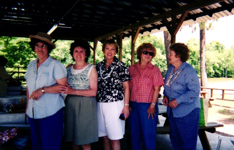 Theresa Delores Swift - Photo 9