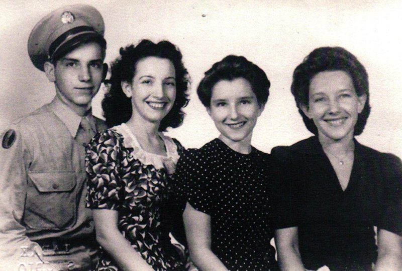 Theresa Delores Swift - Photo 44