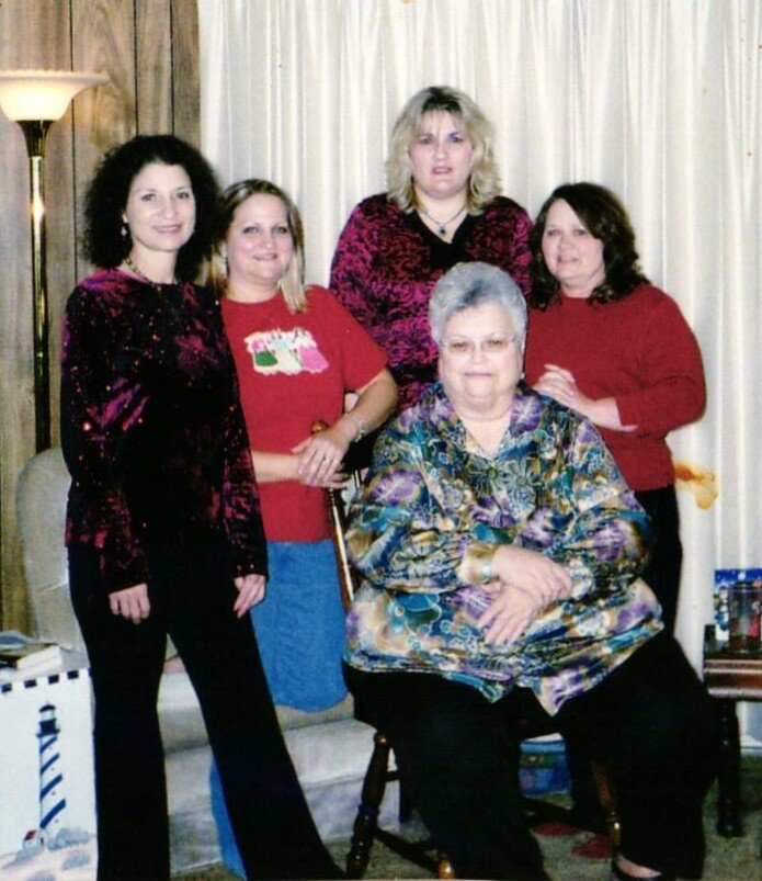 Patricia "Tricia" Adell Pierce - Photo 51