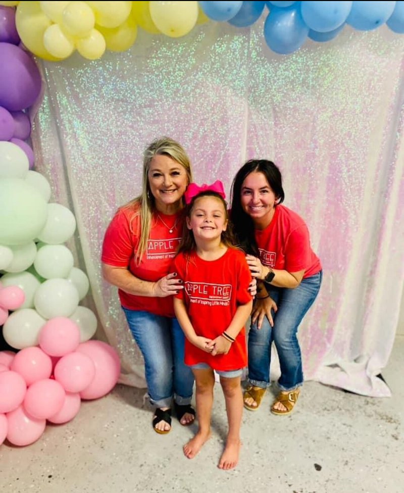 Tami Lorae Rawls - Photo 53