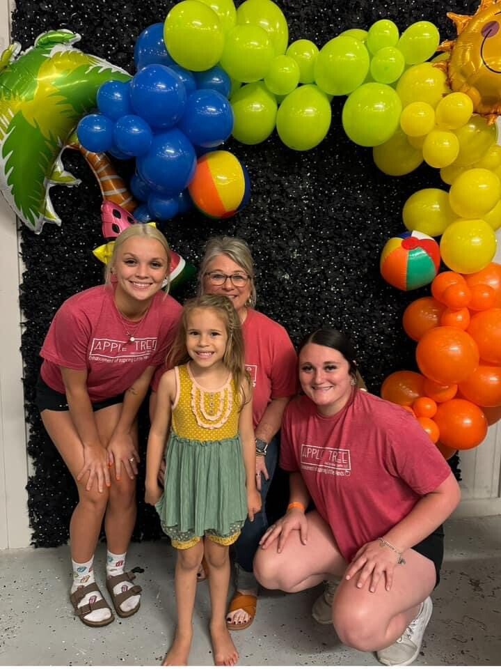 Tami Lorae Rawls - Photo 63