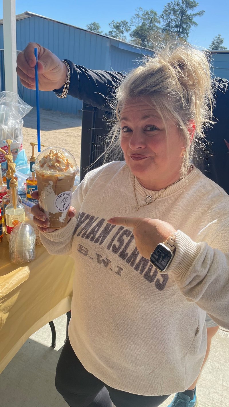 Tami Lorae Rawls - Photo 81