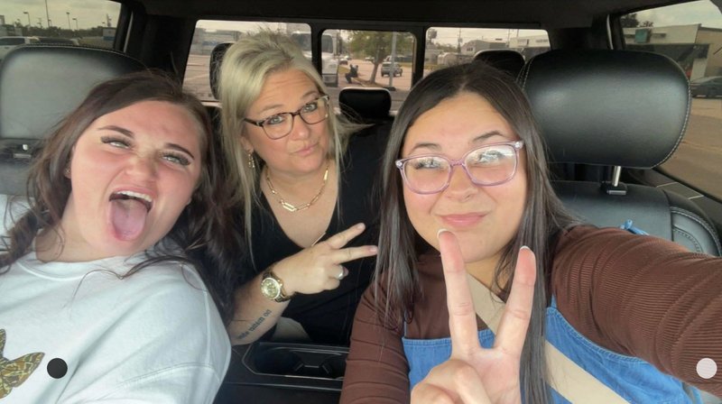 Tami Lorae Rawls - Photo 135