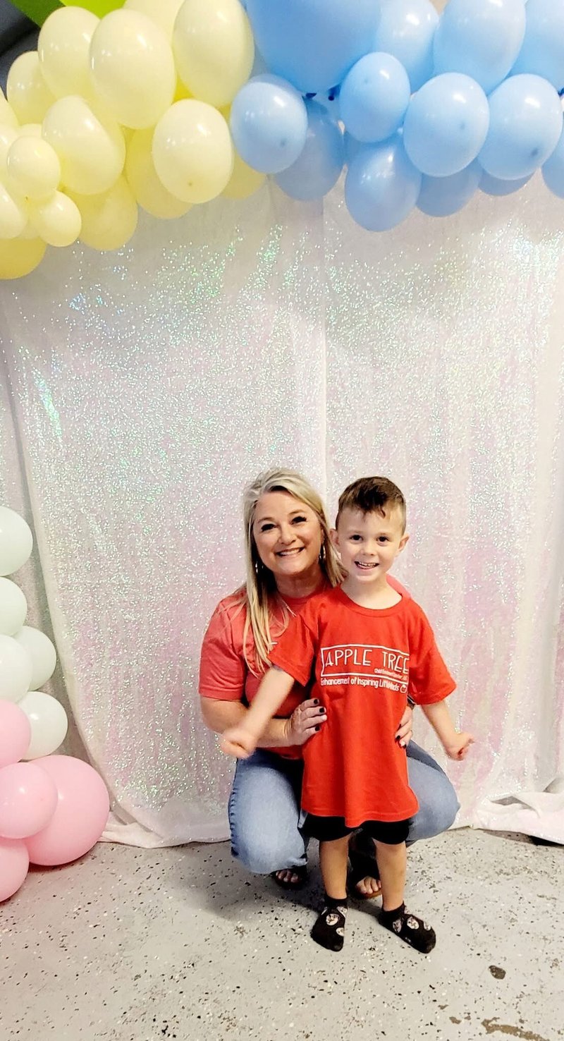 Tami Lorae Rawls - Photo 136