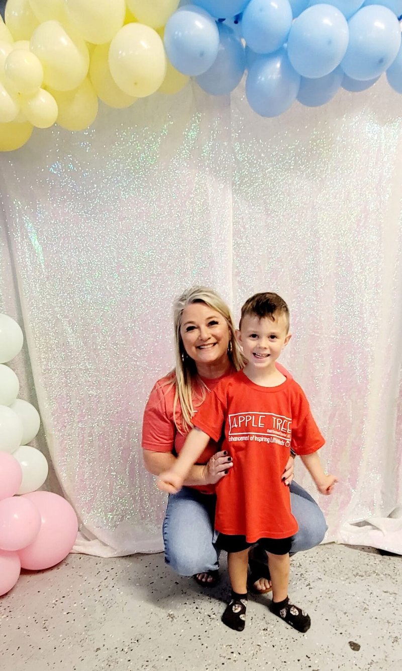 Tami Lorae Rawls - Photo 183