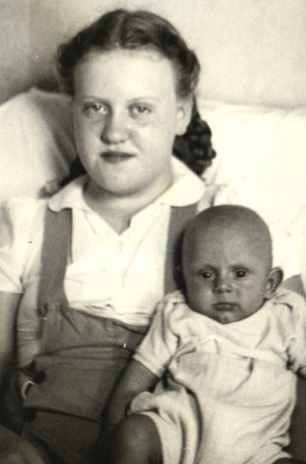 Sharron Rae Dragulski - Photo 17